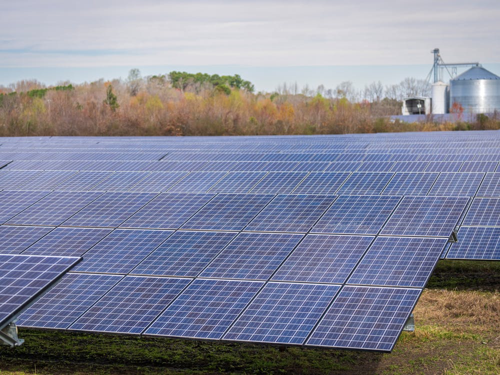 Bodenmontiertes Solarmodulsystem