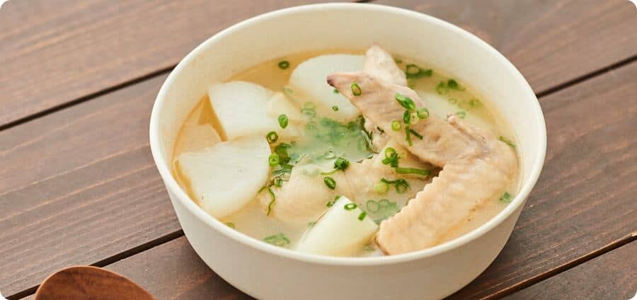手羽先ごろごろ大根スープ