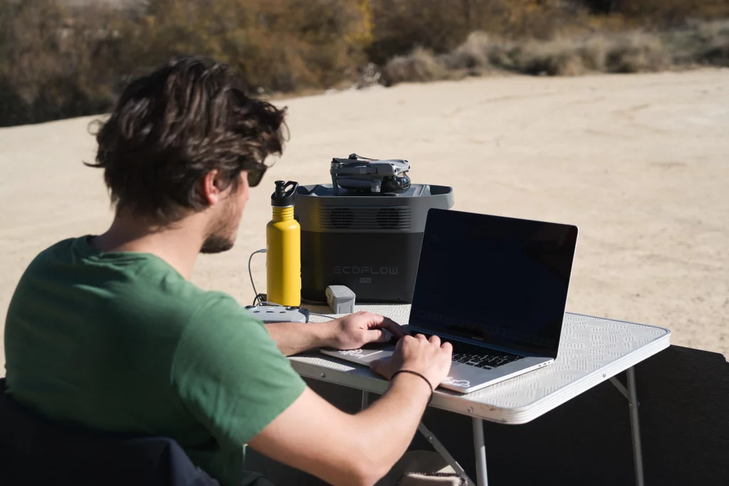 テレワーク中に電源を確保できる