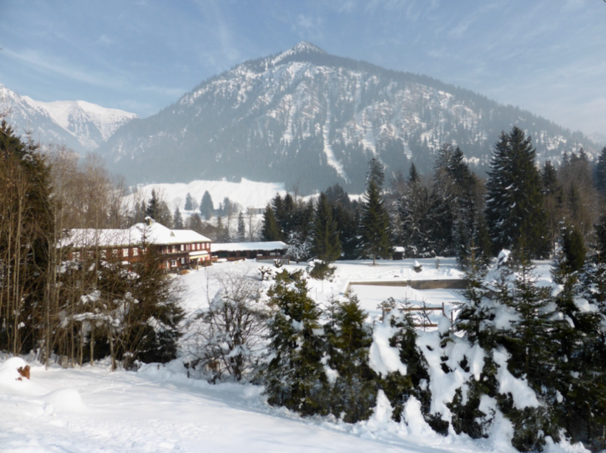 Winterwandern Oberstdorf im Ins winterliche Trettachtal