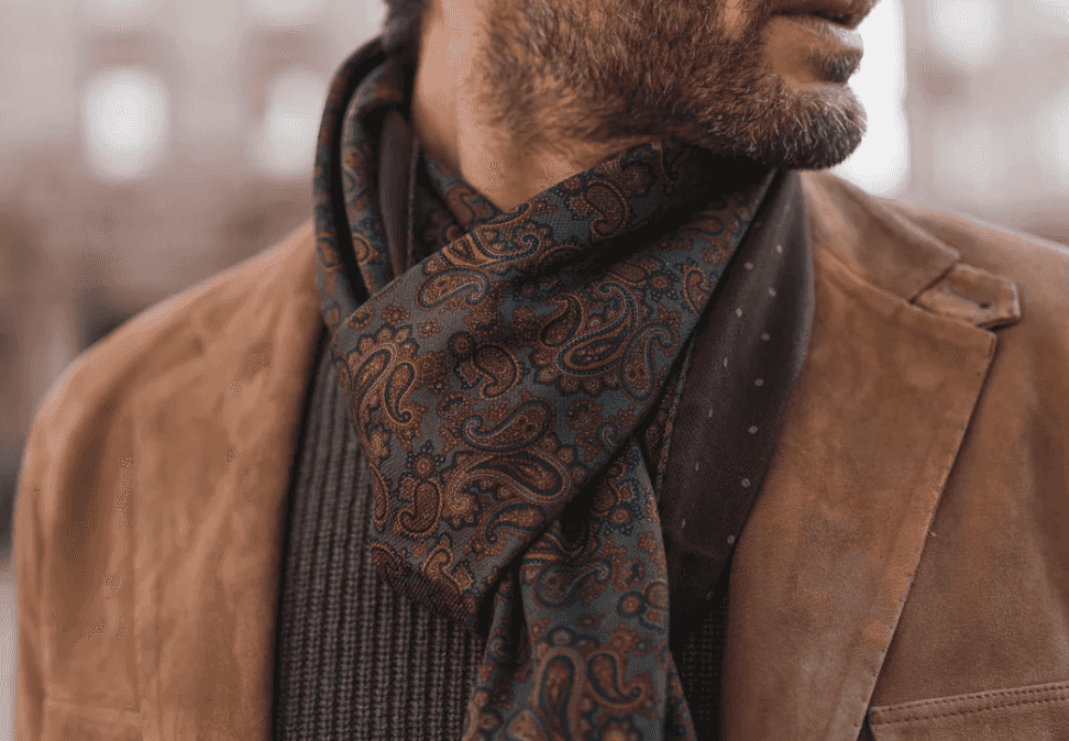 Silk or cashmere scarf