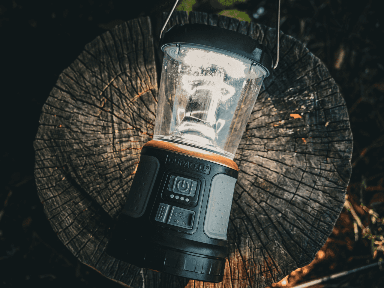 Best camping lantern-Duracell 2000 Lumen Tri-Power