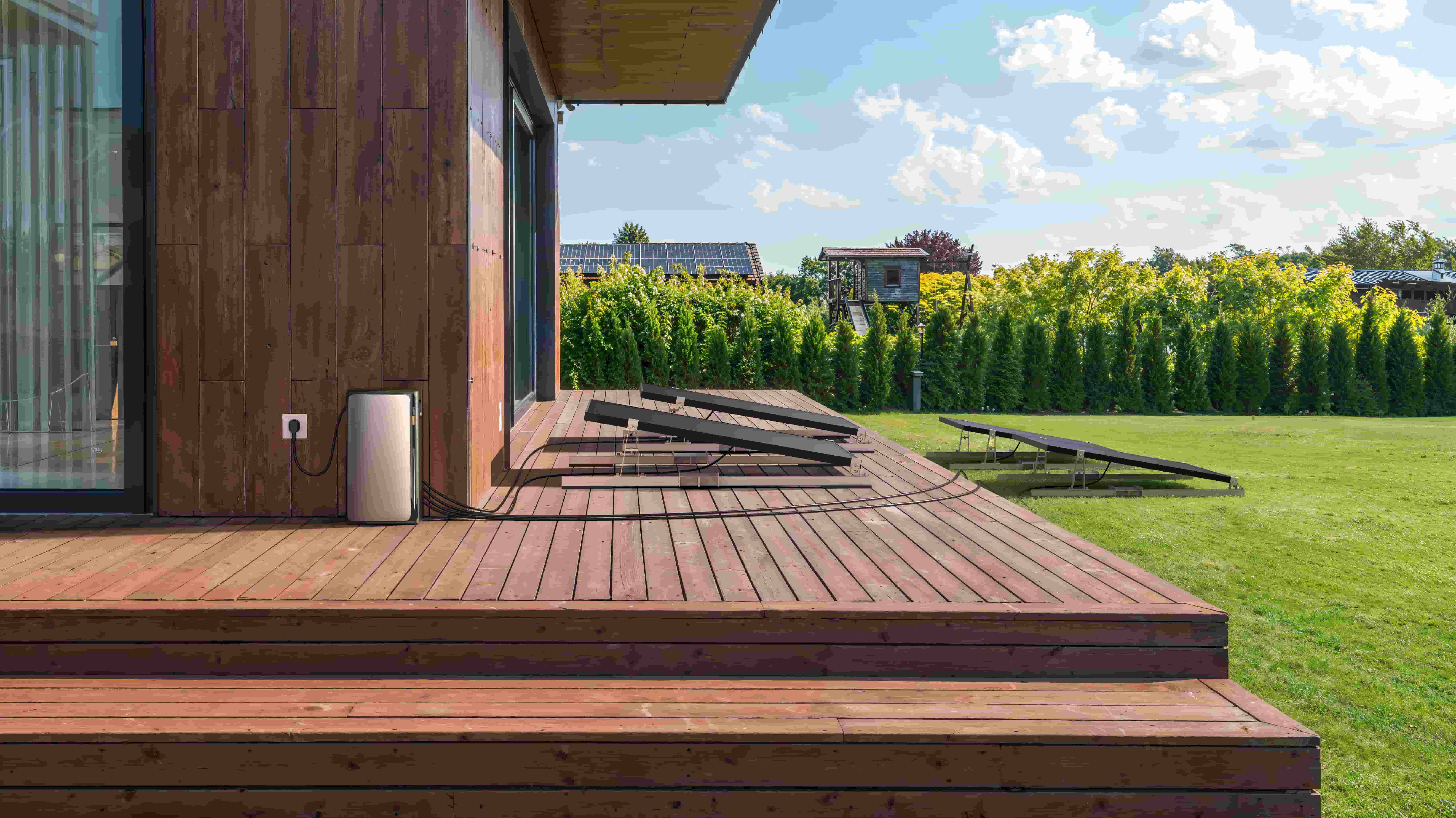 Ecoflow STREAM Ultra + STREAM AC Pro + 4 X 520 W Rigid Solar Panel