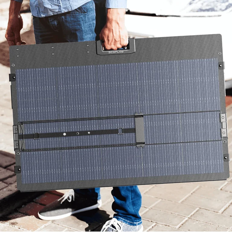 220W Lightweight Portable Solar Panel