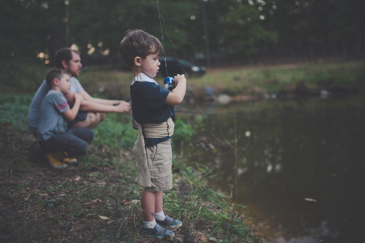 Camping avec étang de pêche