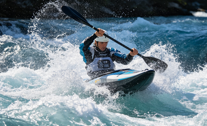 Kayaks de aguas bravas